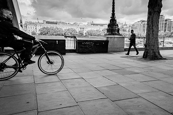 270621streetbw_2