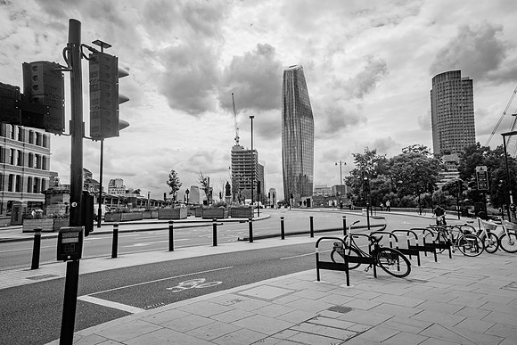 270621streetbw_22